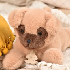 Peluche chien beige allongee lestee - Les P'tits Relax - 22 cm