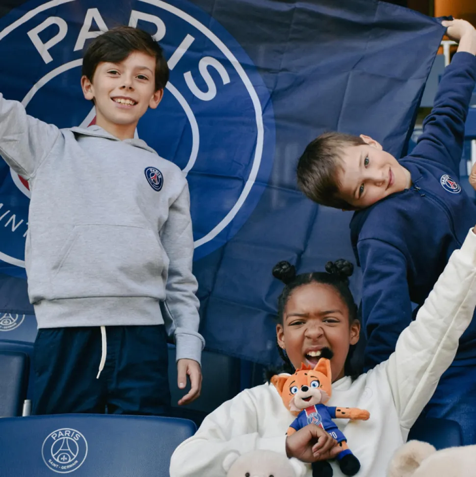 Peluche officielle Ours PSG - Bandes Hechter -Maillot Champion- 23 cm